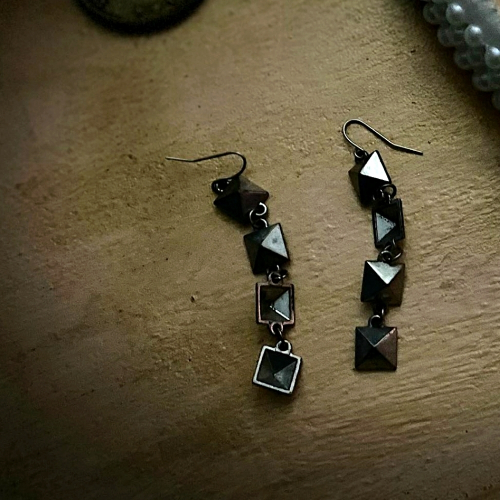 Custom/ fashion jewelry